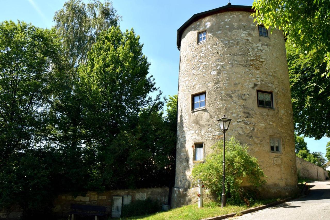 Hotel Gasthof Zum Loewen Velburg Exteriör bild